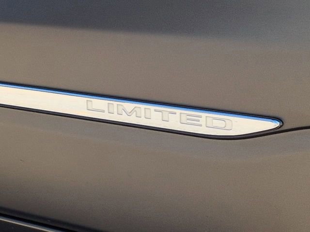 Used 2024 RAM 1500 Limited image 13