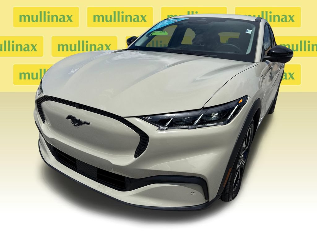 Certified 2025 Ford Mustang Mach-E Select RWD image 10