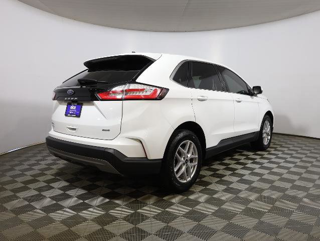 Certified 2023 Ford Edge SEL image 4