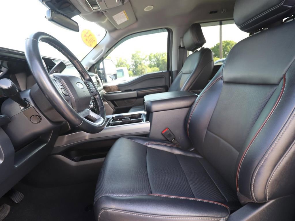 Certified 2024 Ford F350 Lariat w/ Lariat Ultimate Package image 8