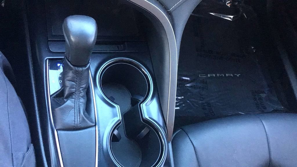 Used 2018 Toyota Camry SE image 26
