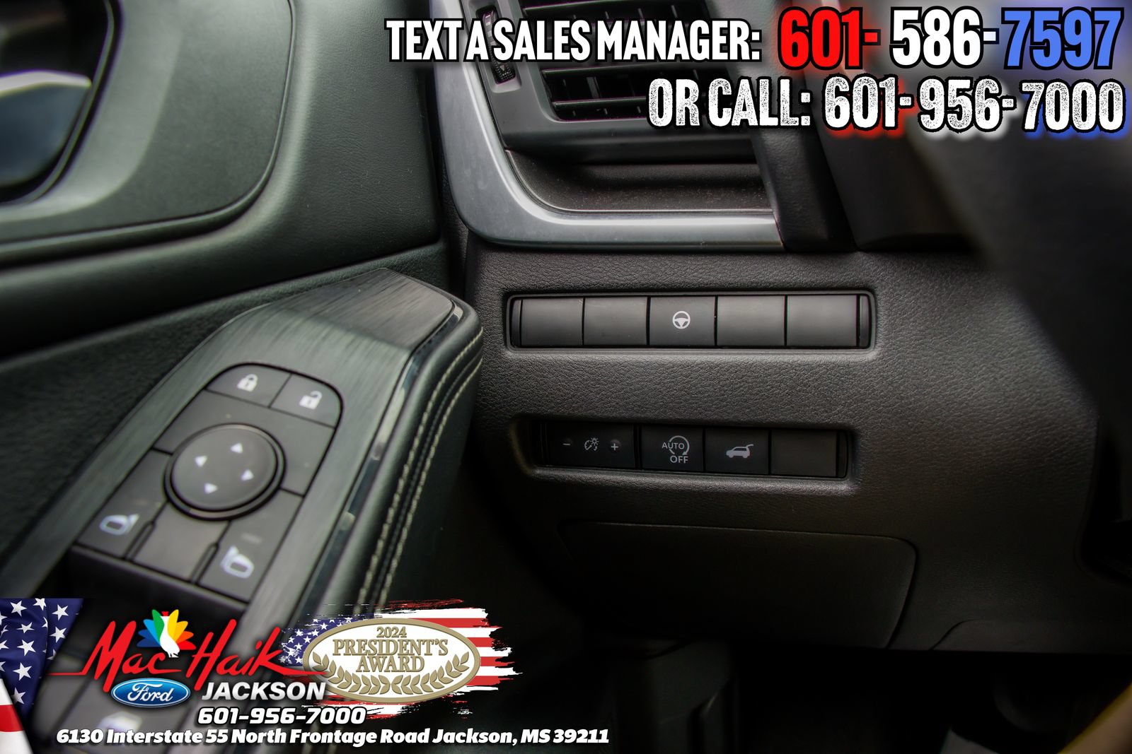 Used 2024 Nissan Rogue SV AWD/4WD image 16