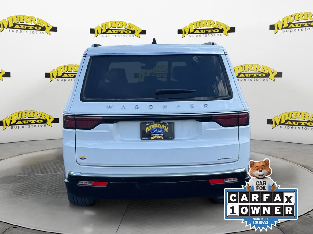 Used 2024 Jeep Wagoneer L Series II w/ Flexible Seating Group RWD image 4