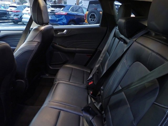 Certified 2022 Ford Escape SEL w/ Technology Package image 18