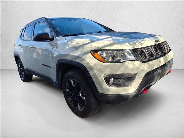 Used 2018 Jeep Compass Trailhawk AWD/4WD image 2