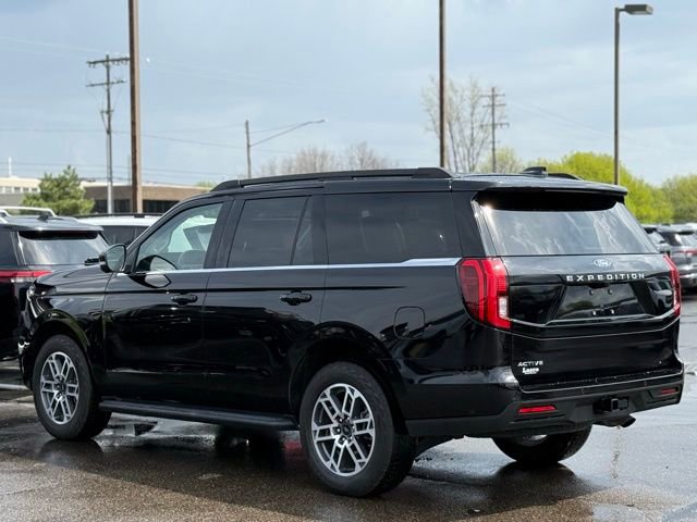 Certified 2025 Ford Expedition Active AWD/4WD image 45