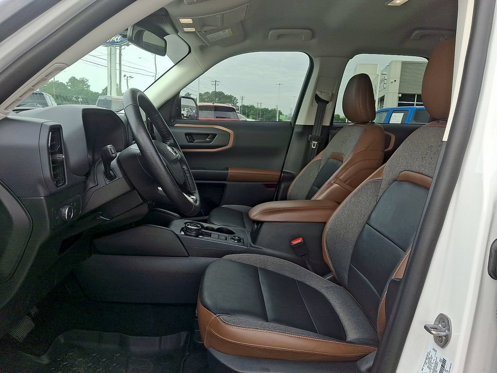 Certified 2022 Ford Bronco Sport Outer Banks w/ Tech Package AWD/4WD image 14