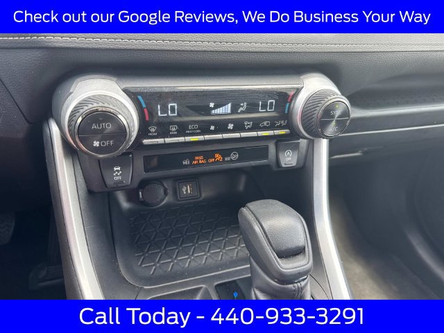 Used 2024 Toyota RAV4 XLE AWD/4WD image 38