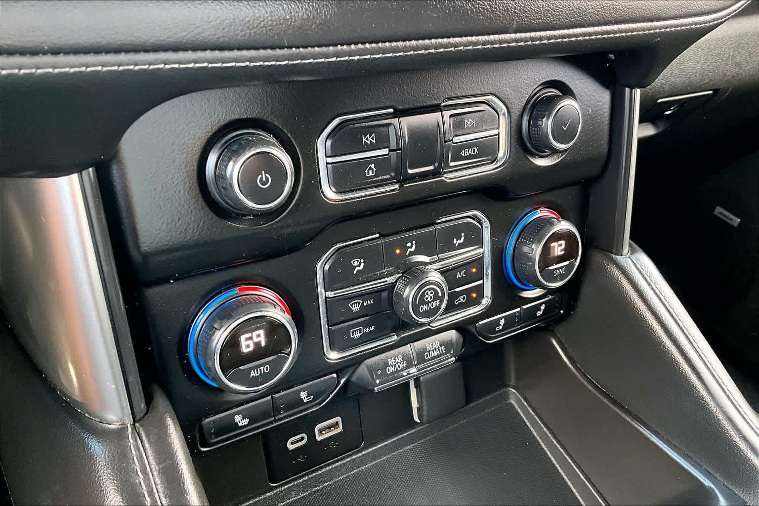 Used 2021 Chevrolet Tahoe LT RWD image 32