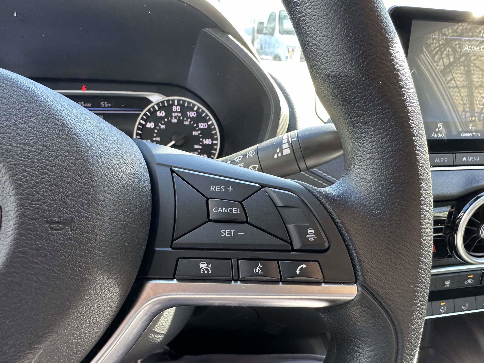 Used 2024 Nissan Sentra SV image 29