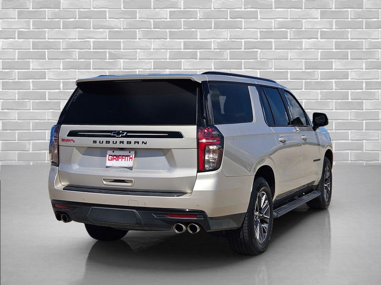 Used 2024 Chevrolet Suburban Z71 w/ Z71 Off-Road Package AWD/4WD image 6