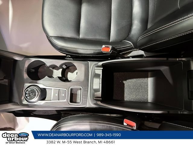 Certified 2024 Ford Escape Platinum AWD/4WD image 17