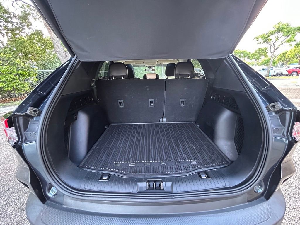 Certified 2022 Ford Escape SEL FWD image 34