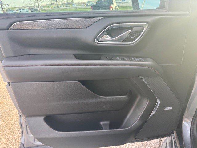 Used 2022 Chevrolet Tahoe RST w/ Luxury Package image 11