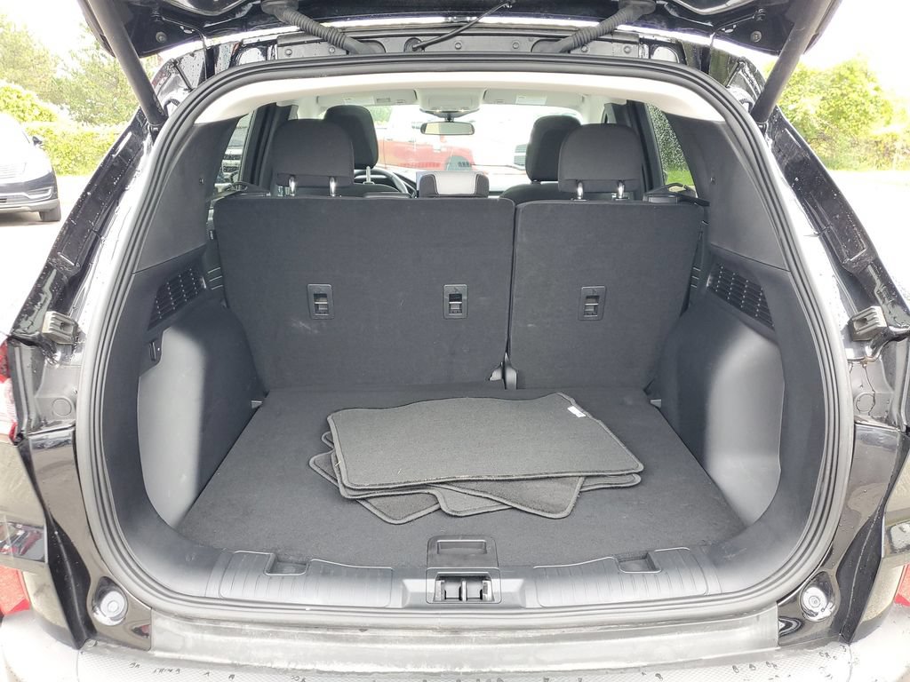 Certified 2024 Ford Escape Active w/ Tech Pack #1 AWD/4WD image 8