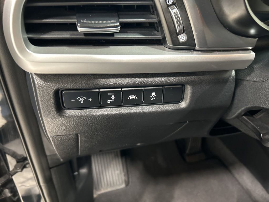 Used 2020 Kia Telluride LX AWD/4WD image 14
