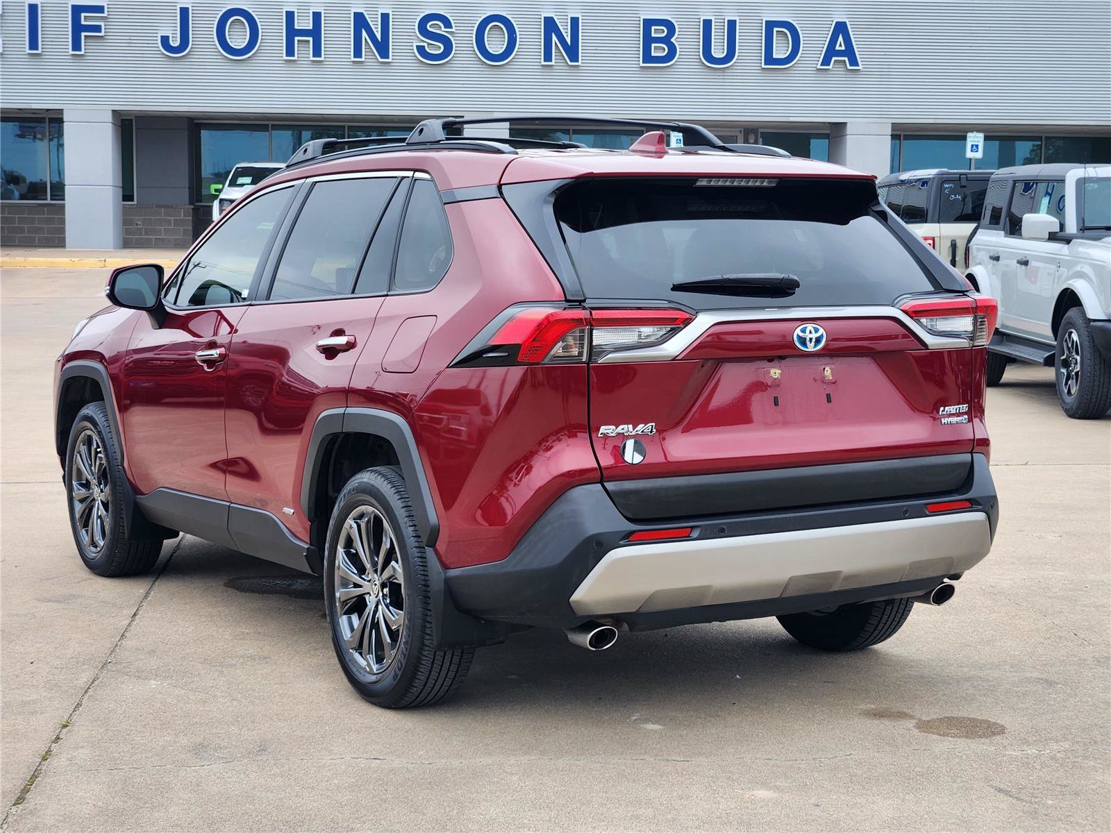 Used 2024 Toyota RAV4 Limited w/ Advanced Technology Package AWD/4WD image 6