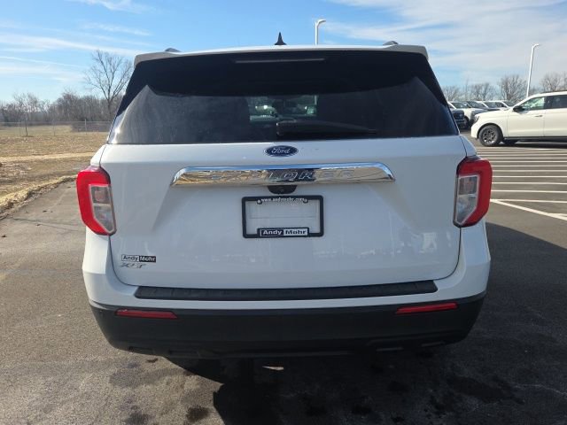 Certified 2021 Ford Explorer XLT image 7