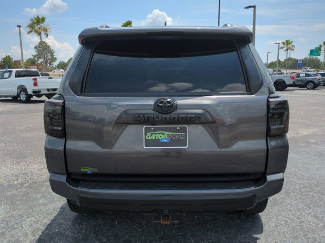 Used 2022 Toyota 4Runner TRD Off-Road Premium AWD/4WD image 6