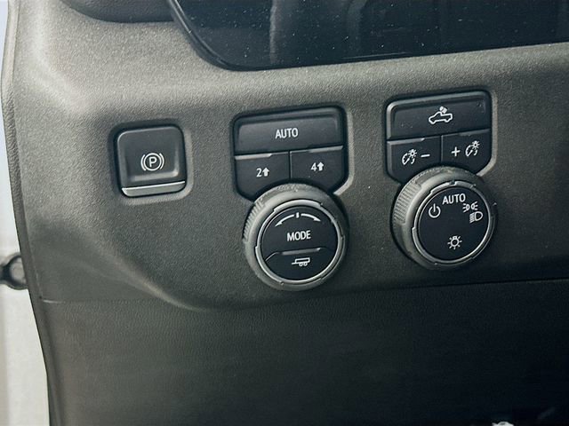 Used 2022 Chevrolet Silverado 1500 LT image 15