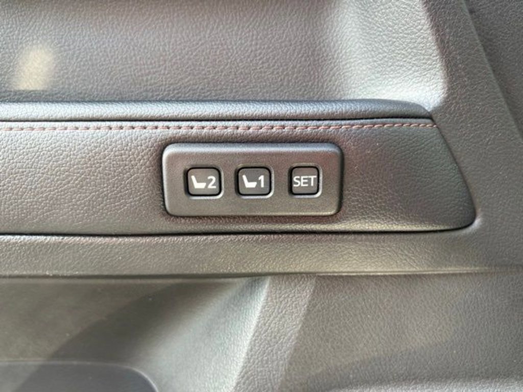 Used 2018 Toyota 4Runner Limited image 61