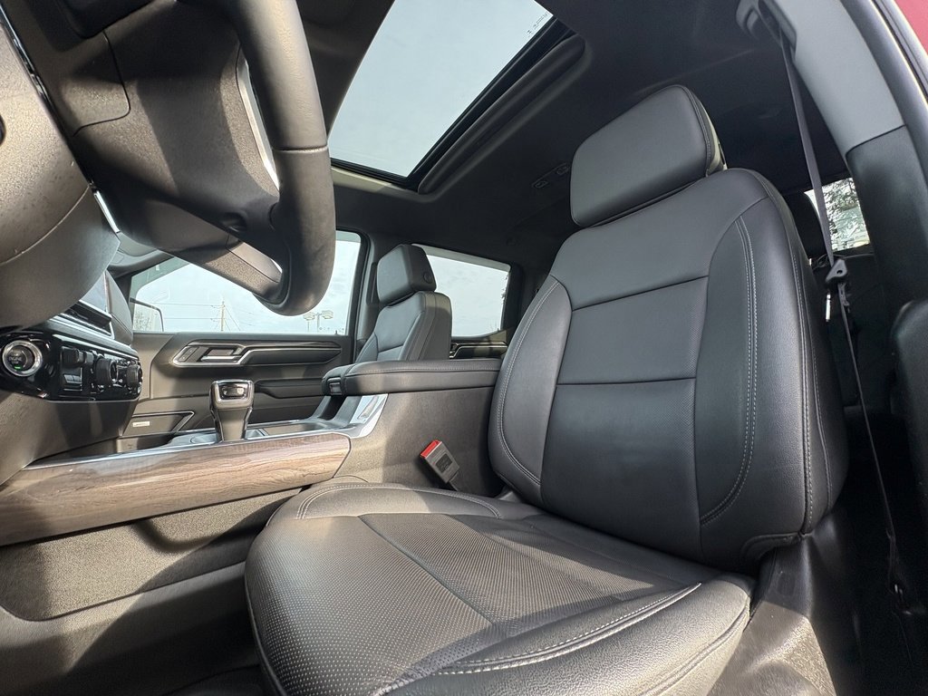 Used 2024 Chevrolet Silverado 1500 LTZ image 18