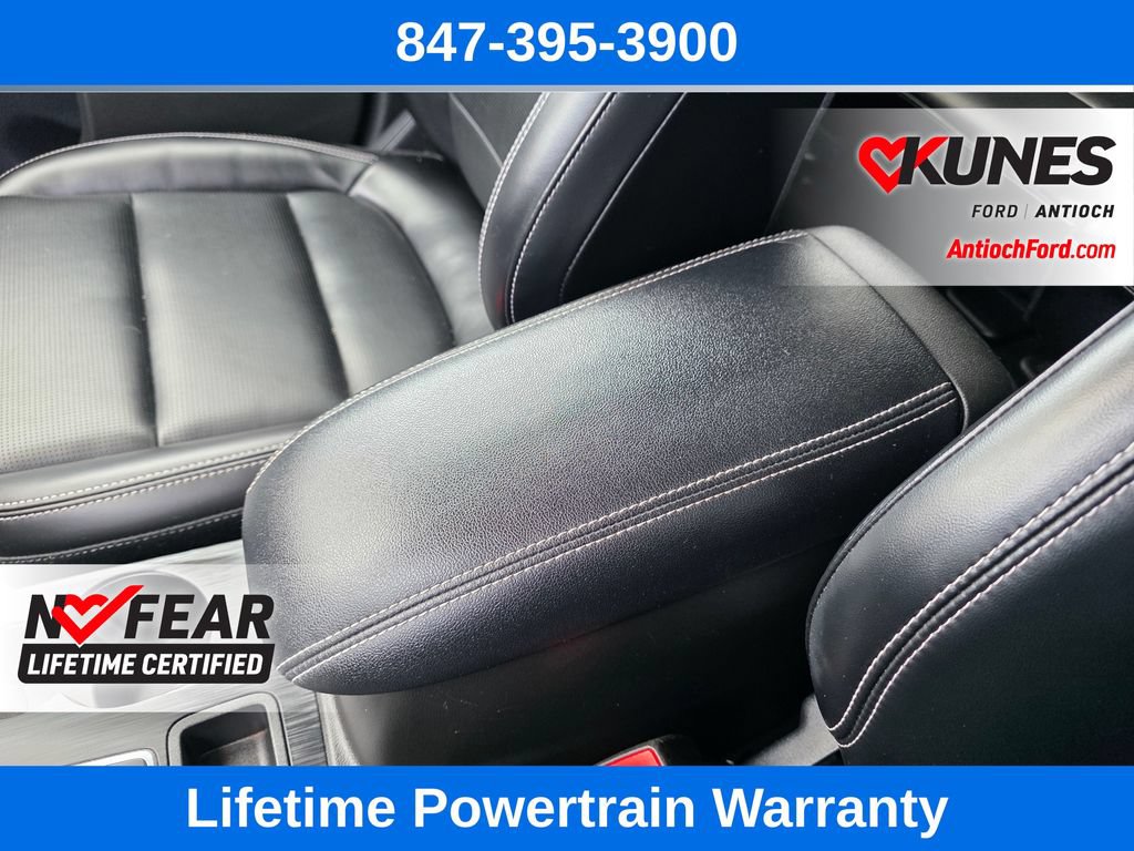 Certified 2024 Ford Escape Platinum AWD/4WD image 31