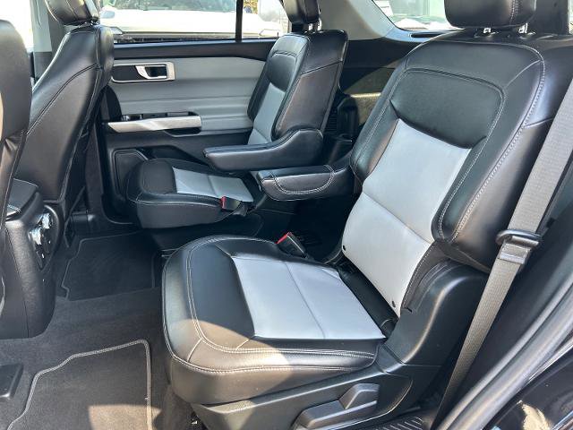 Certified 2022 Ford Explorer XLT w/ Equipment Group 202A image 12