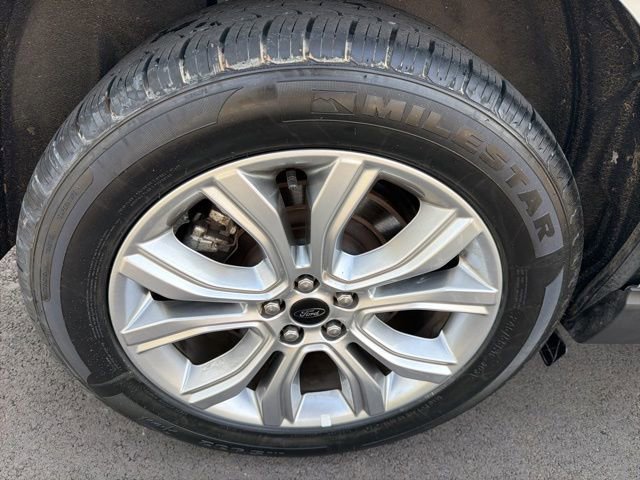 Certified 2024 Ford Edge Titanium image 13