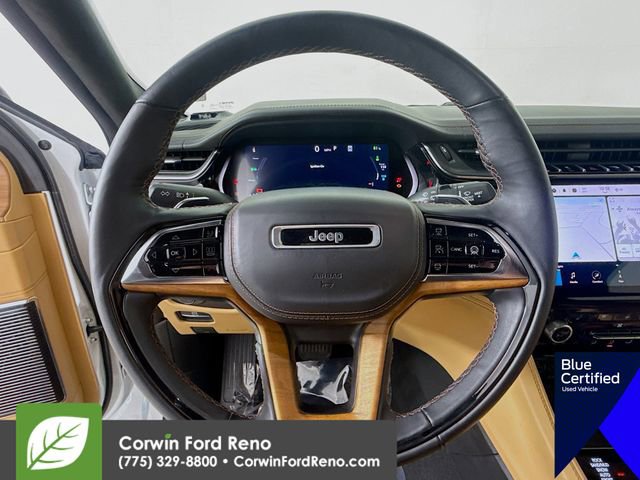 Used 2023 Jeep Grand Cherokee Summit AWD/4WD image 15