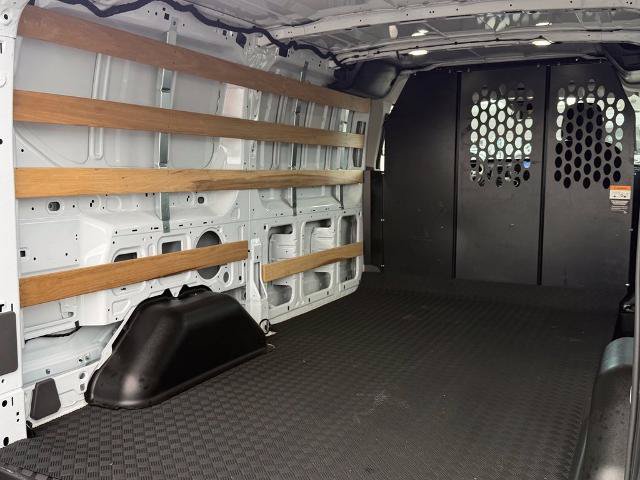 Certified 2025 Ford Transit 250 Low Roof w/ Exterior Upgrade Package RWD image 21