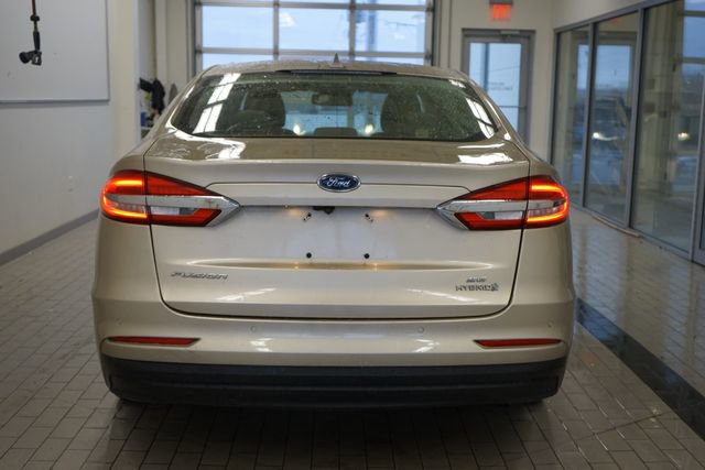 Certified 2019 Ford Fusion SE image 12