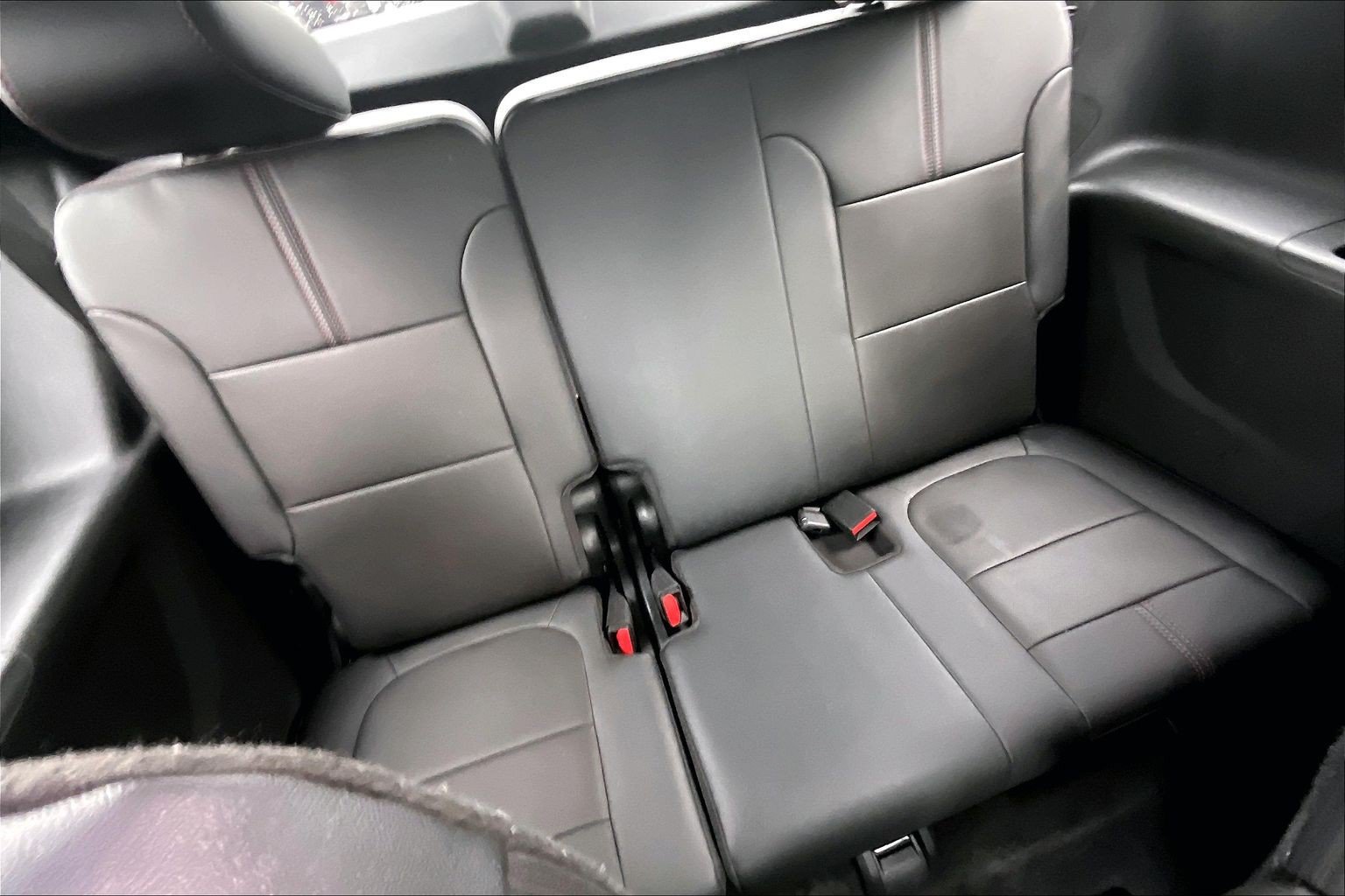 Used 2023 Chevrolet Traverse RS AWD/4WD image 26