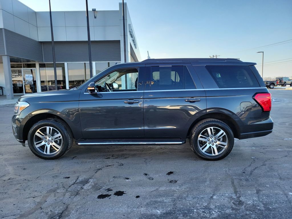Certified 2022 Ford Expedition XLT image 7