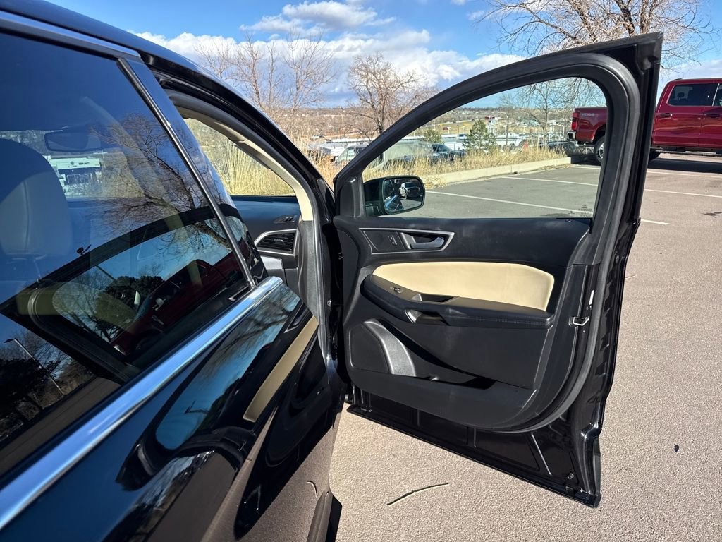 Certified 2021 Ford Edge SEL w/ Cargo Accessory Package image 27