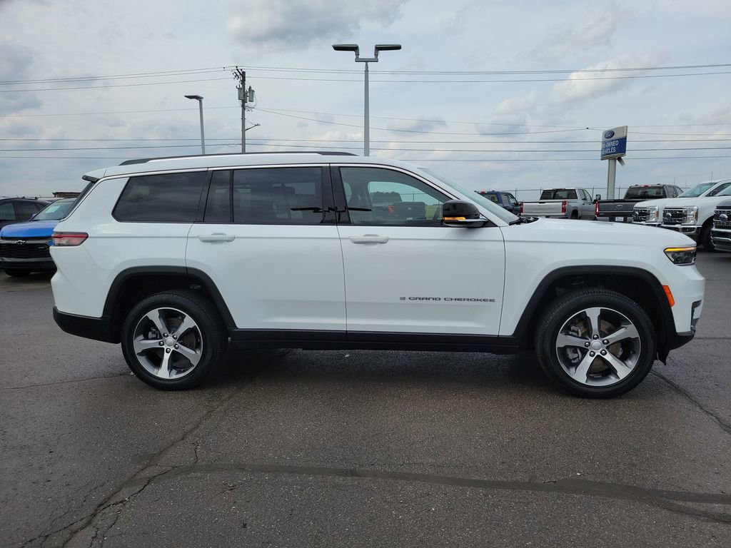 Used 2023 Jeep Grand Cherokee L Limited image 6
