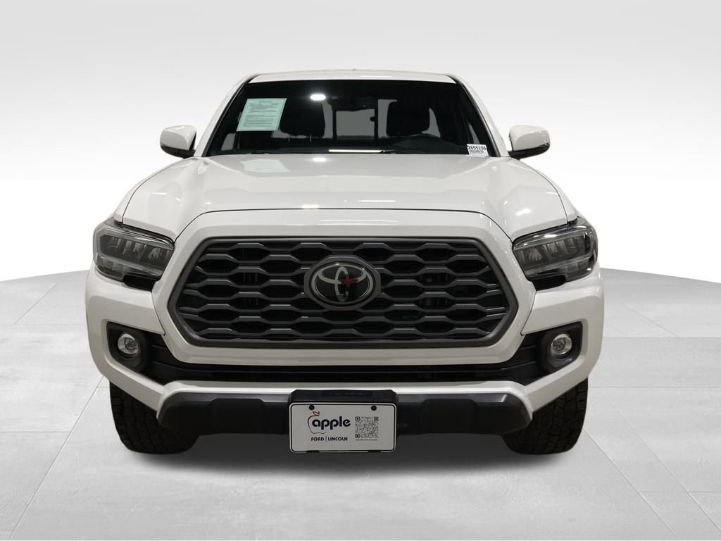 Used 2022 Toyota Tacoma TRD Off-Road image 8