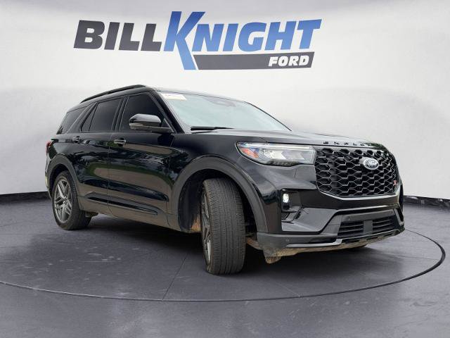 Certified 2025 Ford Explorer ST AWD/4WD image 7