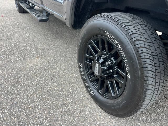 Certified 2020 Ford F350 Lariat AWD/4WD image 25