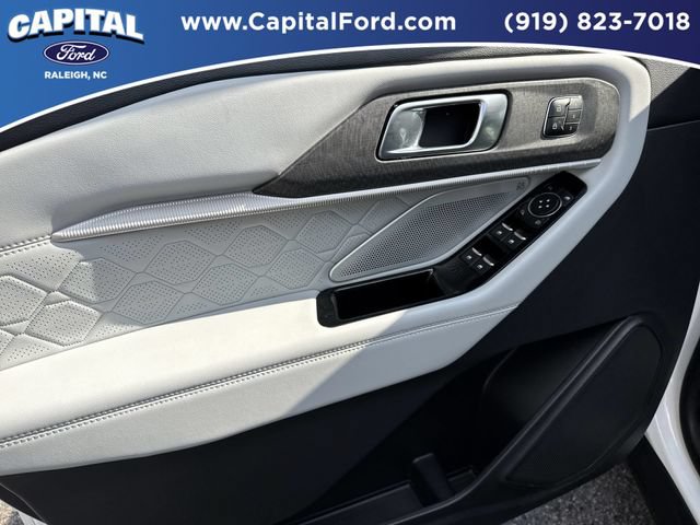Certified 2025 Ford Explorer Platinum w/ Ultimate Package RWD image 20