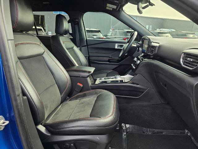 Certified 2023 Ford Explorer ST-Line AWD/4WD image 17