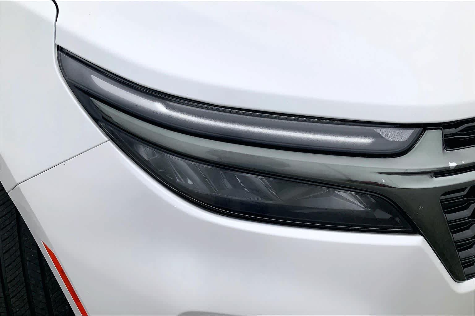 Used 2023 Chevrolet Equinox RS FWD image 26