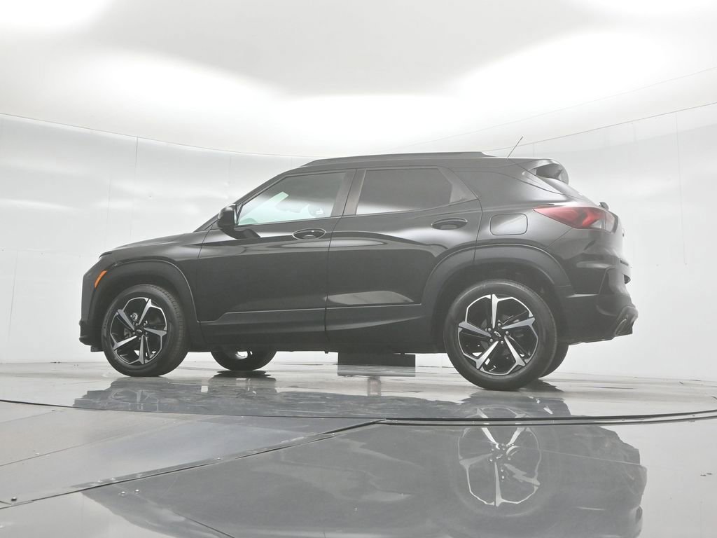 Used 2021 Chevrolet TrailBlazer RS image 23