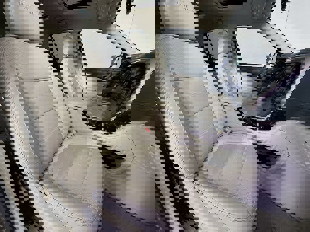 Used 2020 GMC Acadia Denali w/ Technology Package image 15