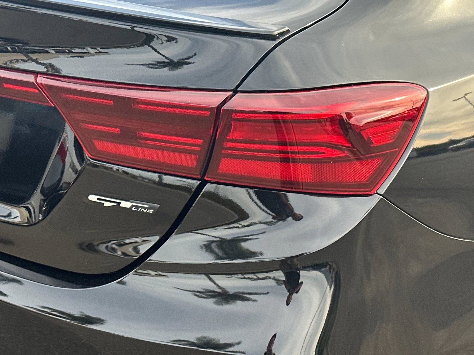 Used 2023 Kia Forte GT-Line image 25