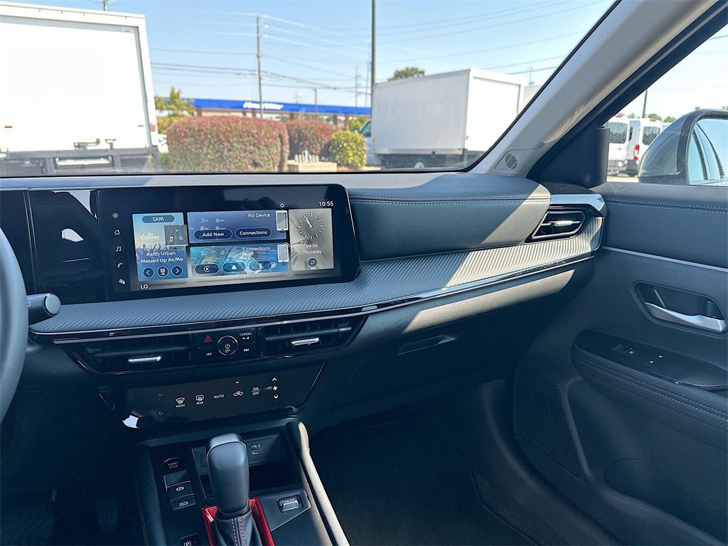 Used 2025 Nissan Kicks SR image 20