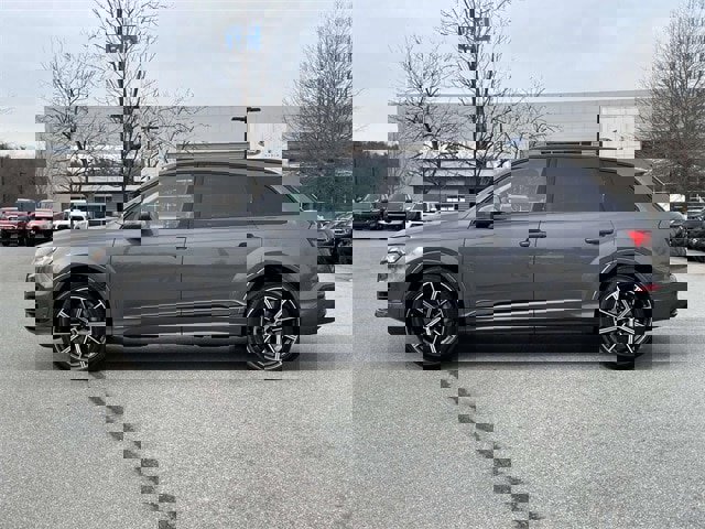 Used 2023 Audi Q7 3.0T Premium Plus image 2