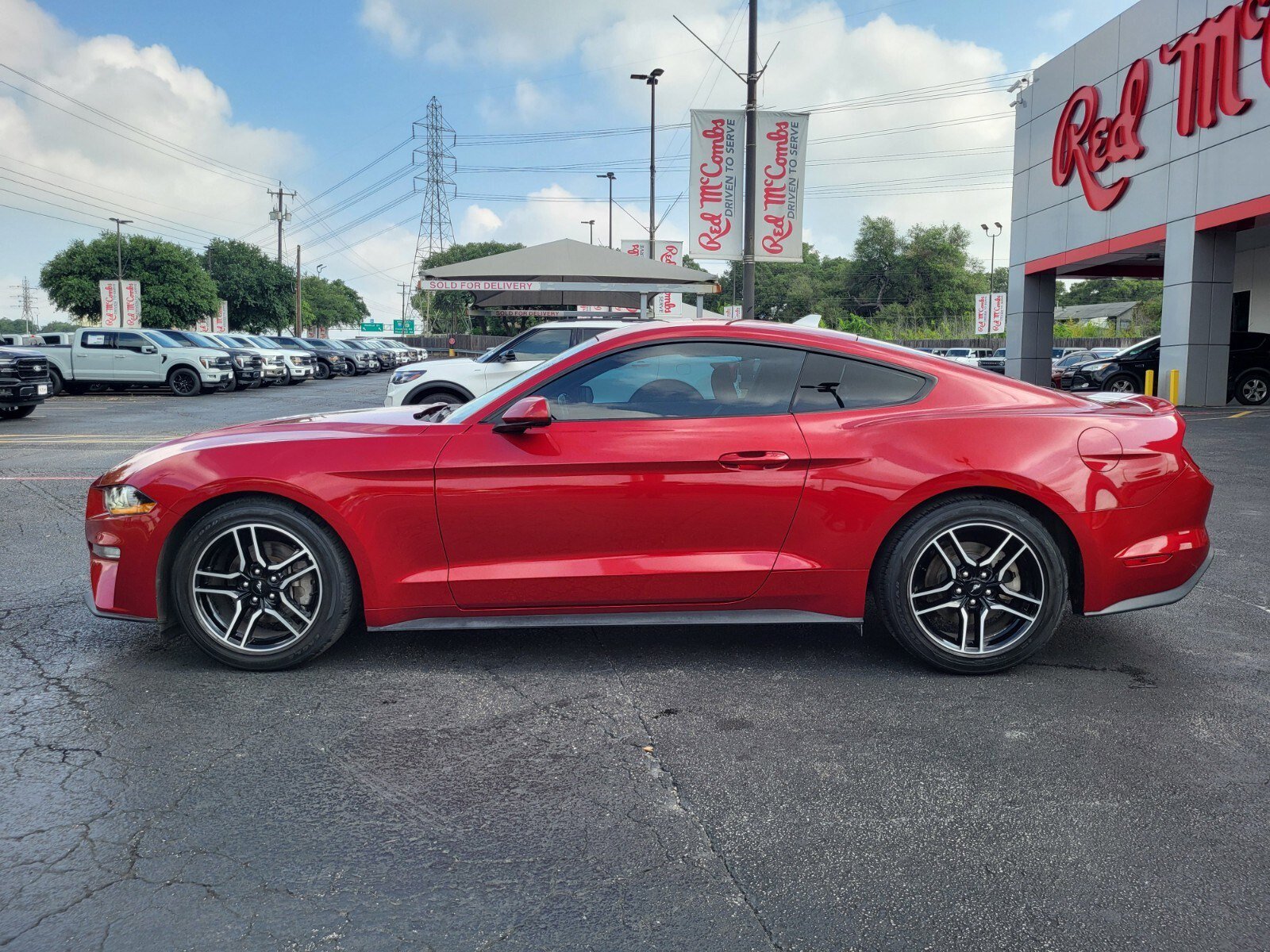 Certified 2022 Ford Mustang Premium RWD image 7