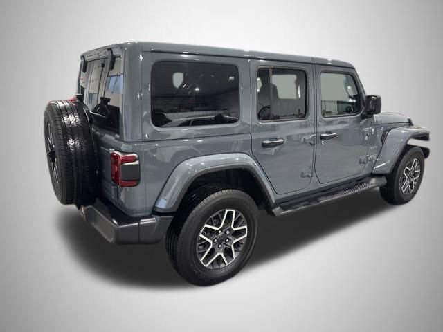 Used 2024 Jeep Wrangler Sahara w/ Technology Group image 5