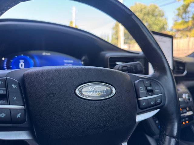 Certified 2020 Ford Explorer Platinum w/ Premium Technology Package AWD/4WD image 33